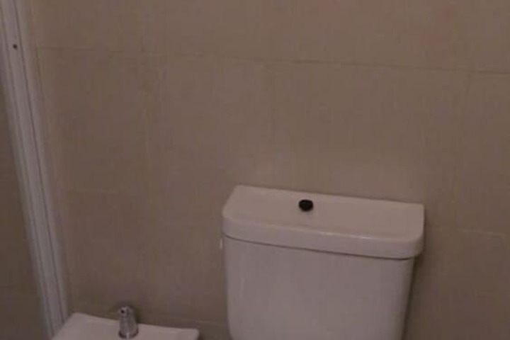 Room 18 of 27