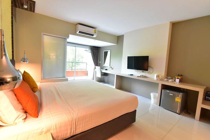 Room 5 of 49