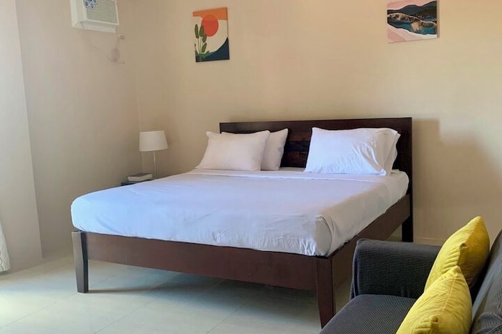 Room 3 of 26
