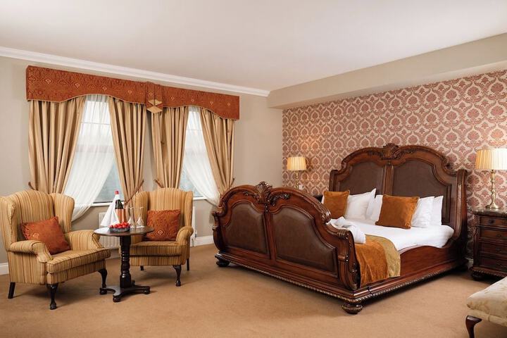 Room 16 of 41