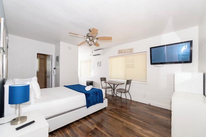 Room 22 of 60