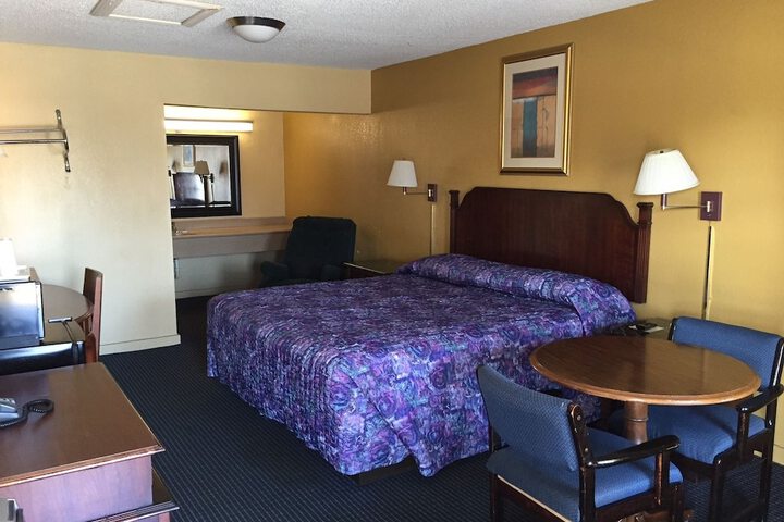 Room 5 of 47