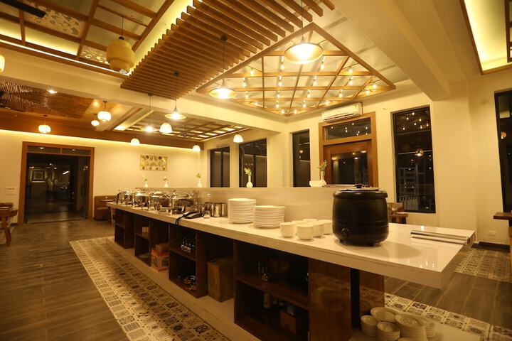 Dining 50 of 117