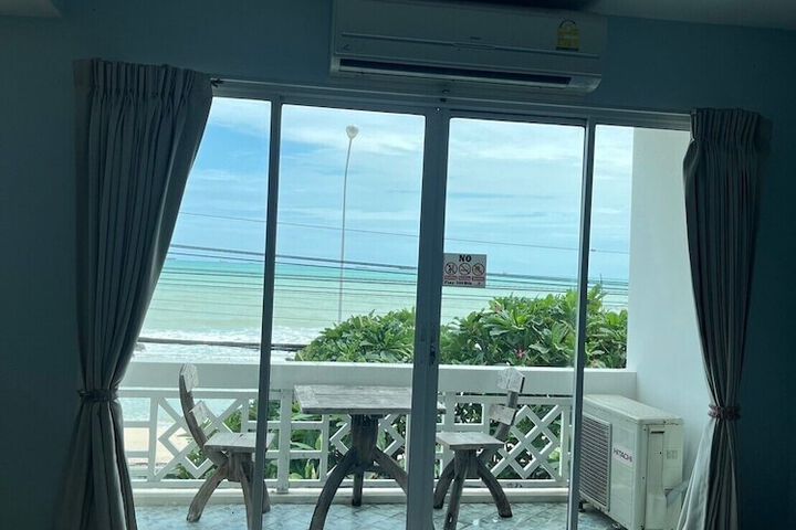Room 73 of 263