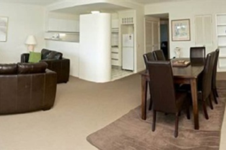 Room 142 of 190