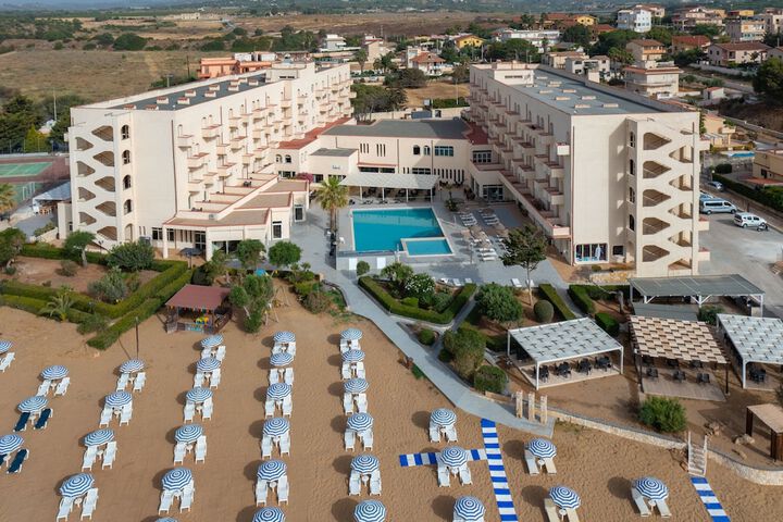 Hotel 87 of 89