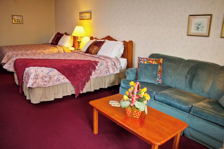Room 6 of 15