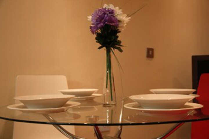Room 4 of 25