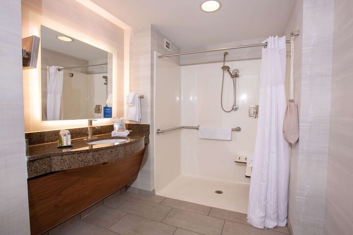 Bathroom shower