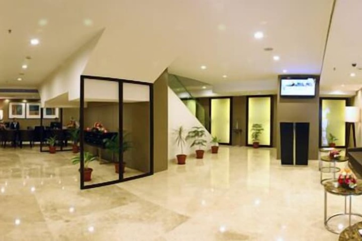 Hotel Lobby