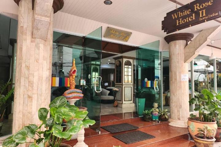 White Rose​ Hotel​ II​