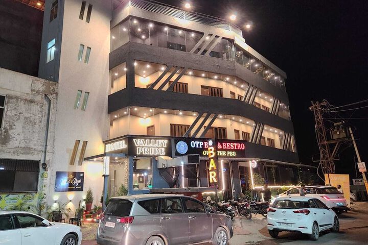 Hotel 15 of 15