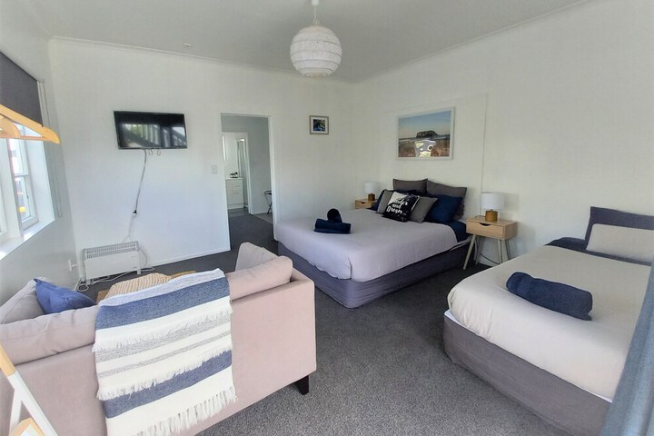 Room 5 of 30
