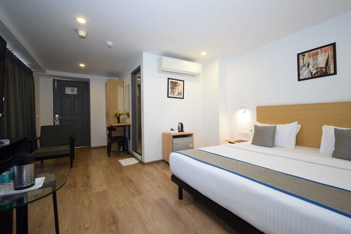 Room 22 of 61