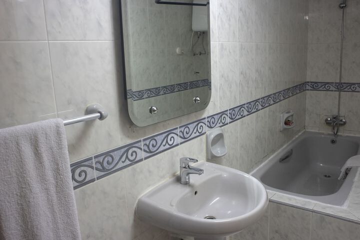 Room 9 of 67