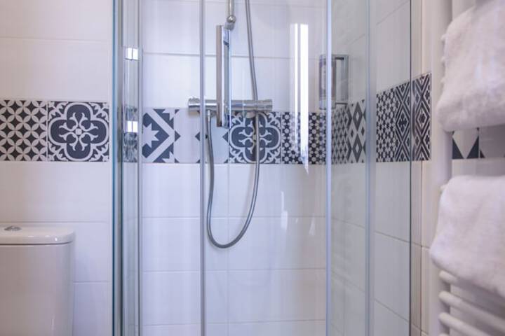 Bath Interior