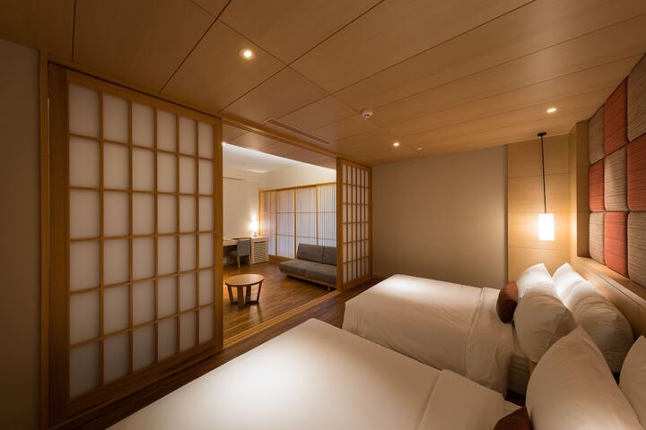 Room 9 of 51