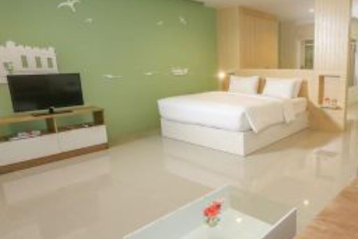 Photo 5