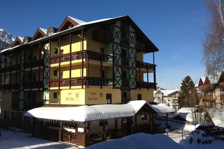 Hotel 28 of 32