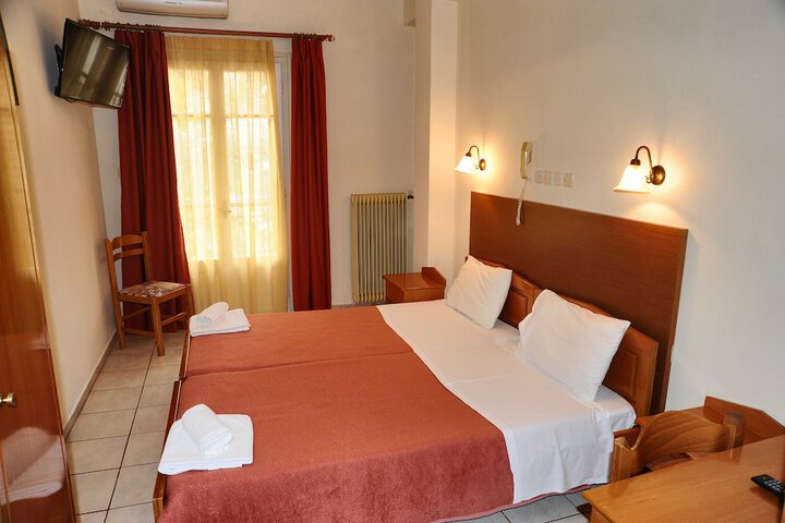 Room 18 of 82