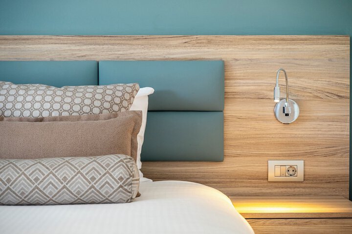 Room 81 of 236