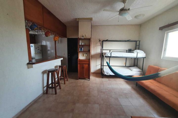 Room 16 of 33