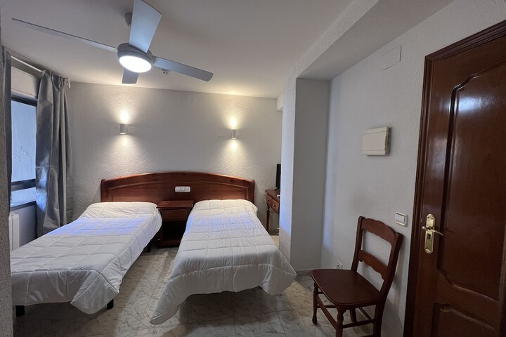 Room 18 of 36