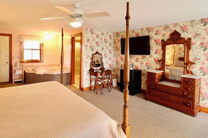Room 55 of 100