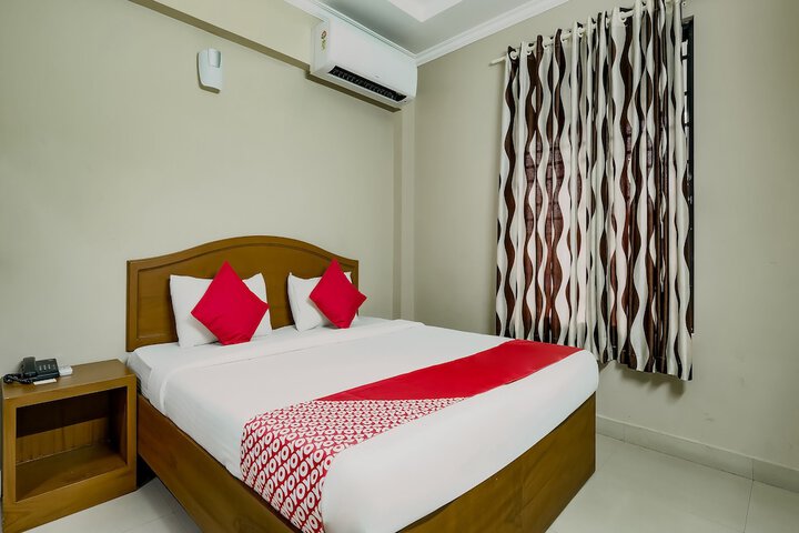 Room 18 of 23