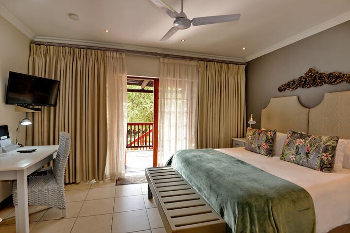 Room 20 of 128