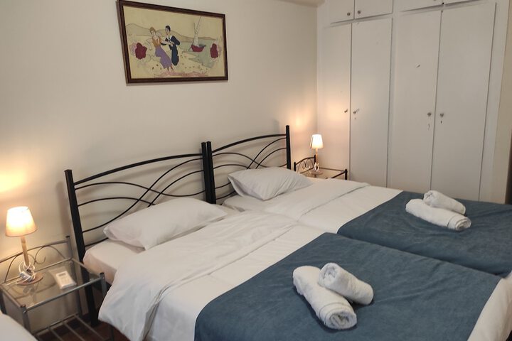 Room 5 of 64