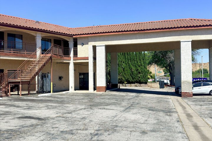 Hotel 18 of 19