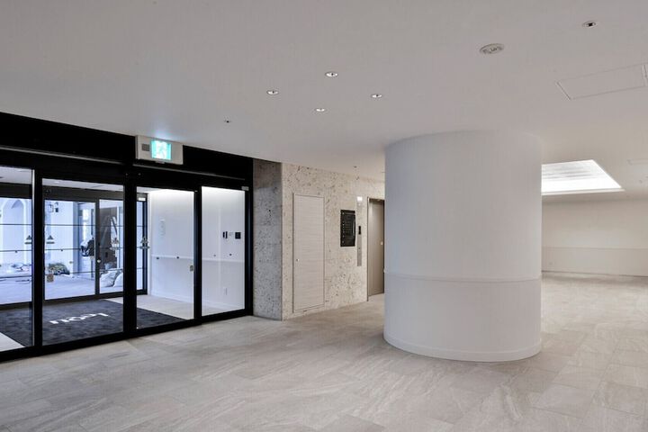 Ballroom/Hall 189 of 203