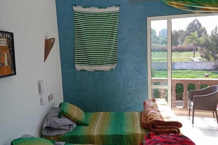 Room 12 of 42