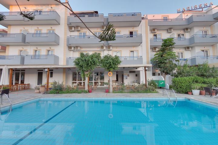 Pools & Facilities