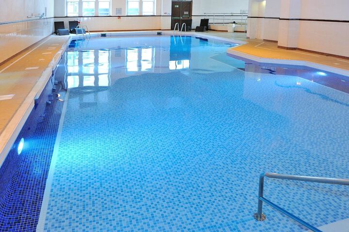 Hotel with Pool