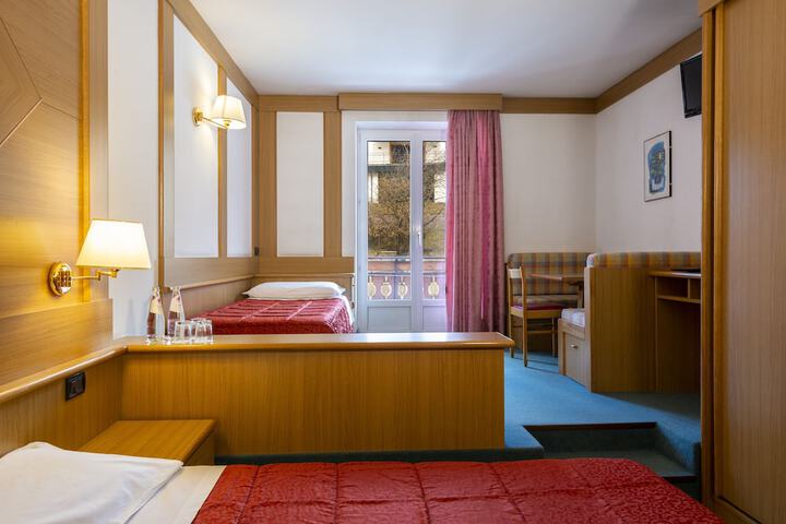 Room 22 of 113