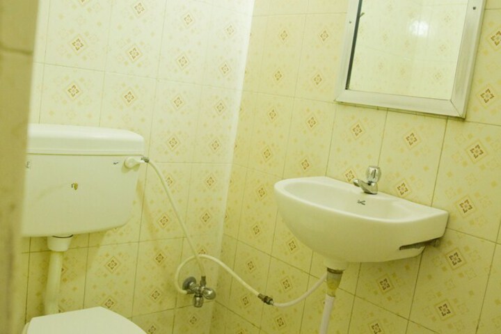 Clean Restrooms