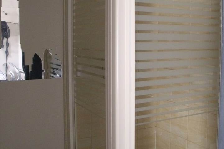 Room 27 of 45