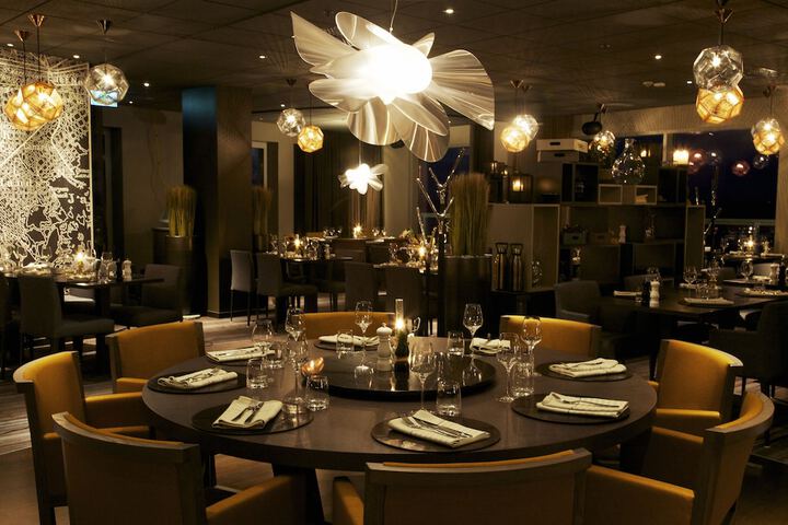 Dining 56 of 72