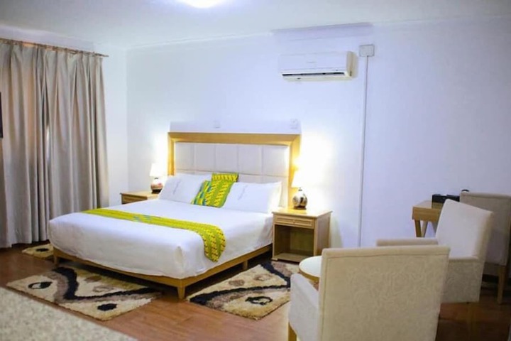 Room 3 of 24