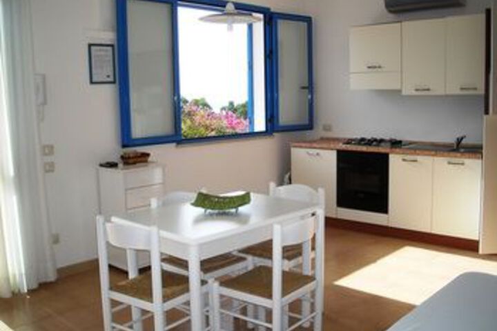 Room 16 of 17