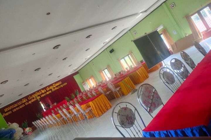 Room 6 of 15