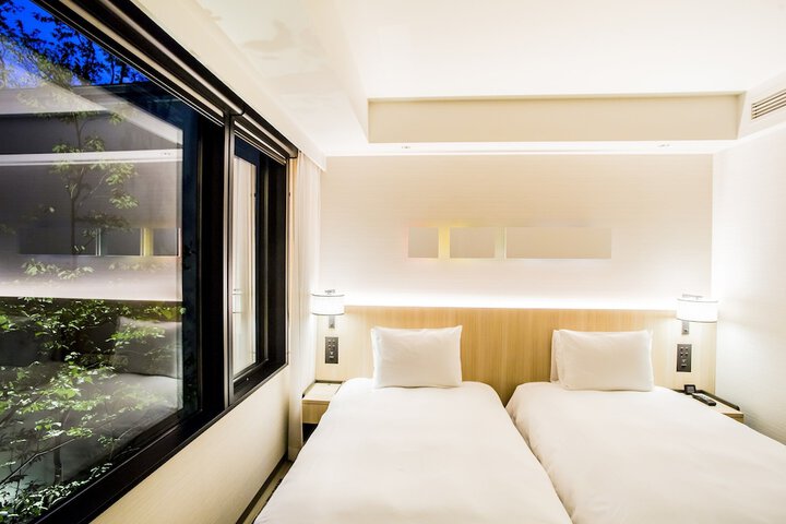 Room 56 of 160
