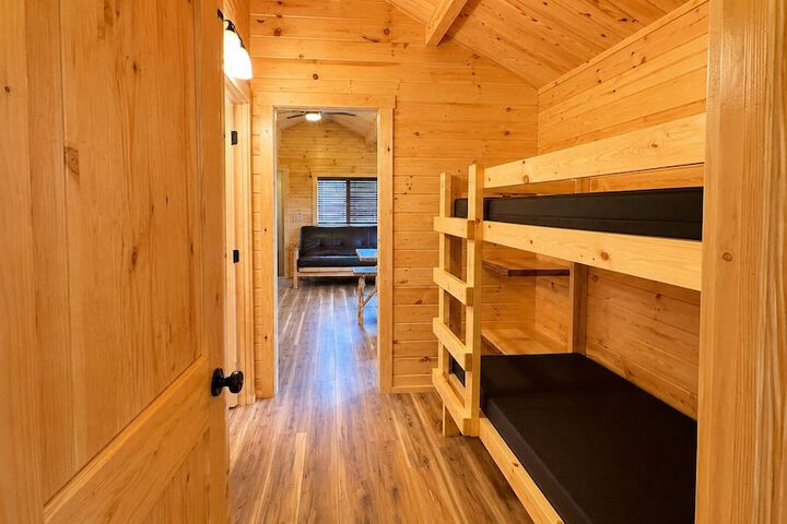 Room 3 of 29