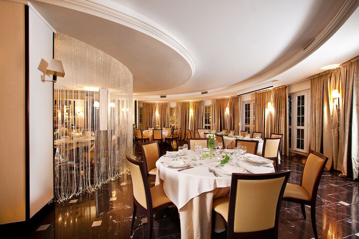 Dining Photos