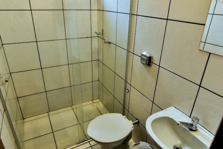 Room 14 of 35