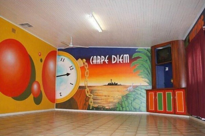 Children's play area - indoor
