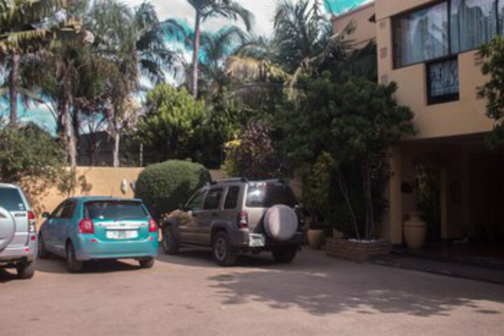 Property Grounds 18 of 39