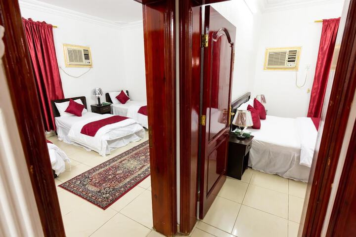 Room 13 of 26